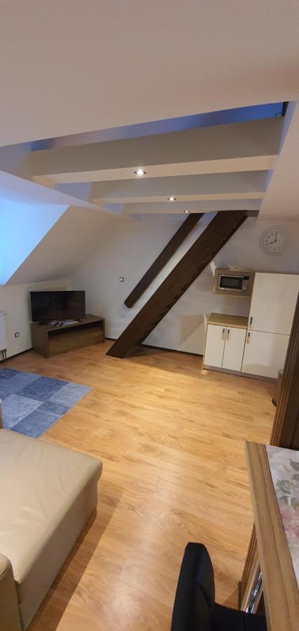 Apartmanystocklova2 Бардеёв Экстерьер фото